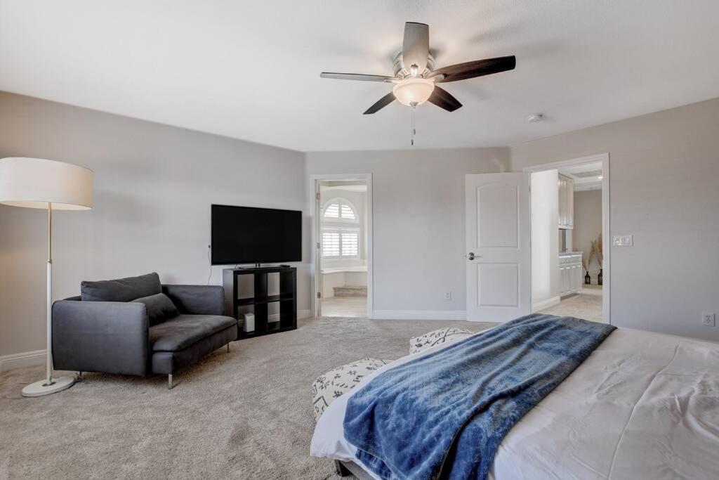 Beautiful 5Br W/King Beds, Pool & Hot Tub, Games Villa Las Vegas Exterior photo