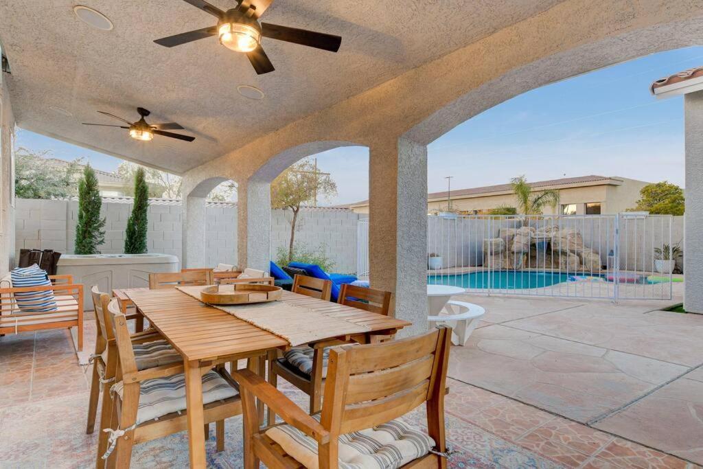 Beautiful 5Br W/King Beds, Pool & Hot Tub, Games Villa Las Vegas Exterior photo